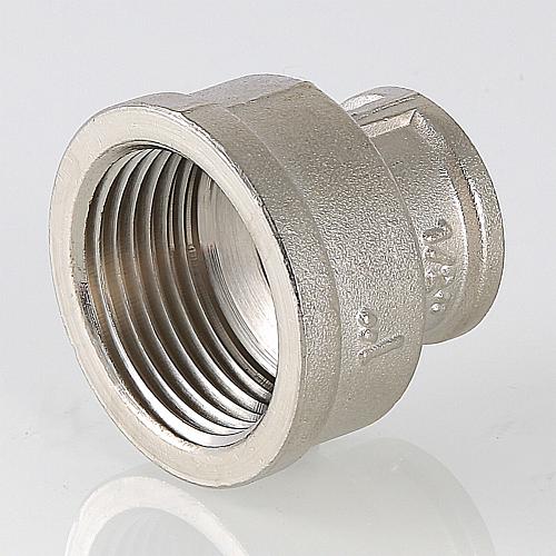 Valtec 3/4" x 1/2" Латунная никелированная муфта